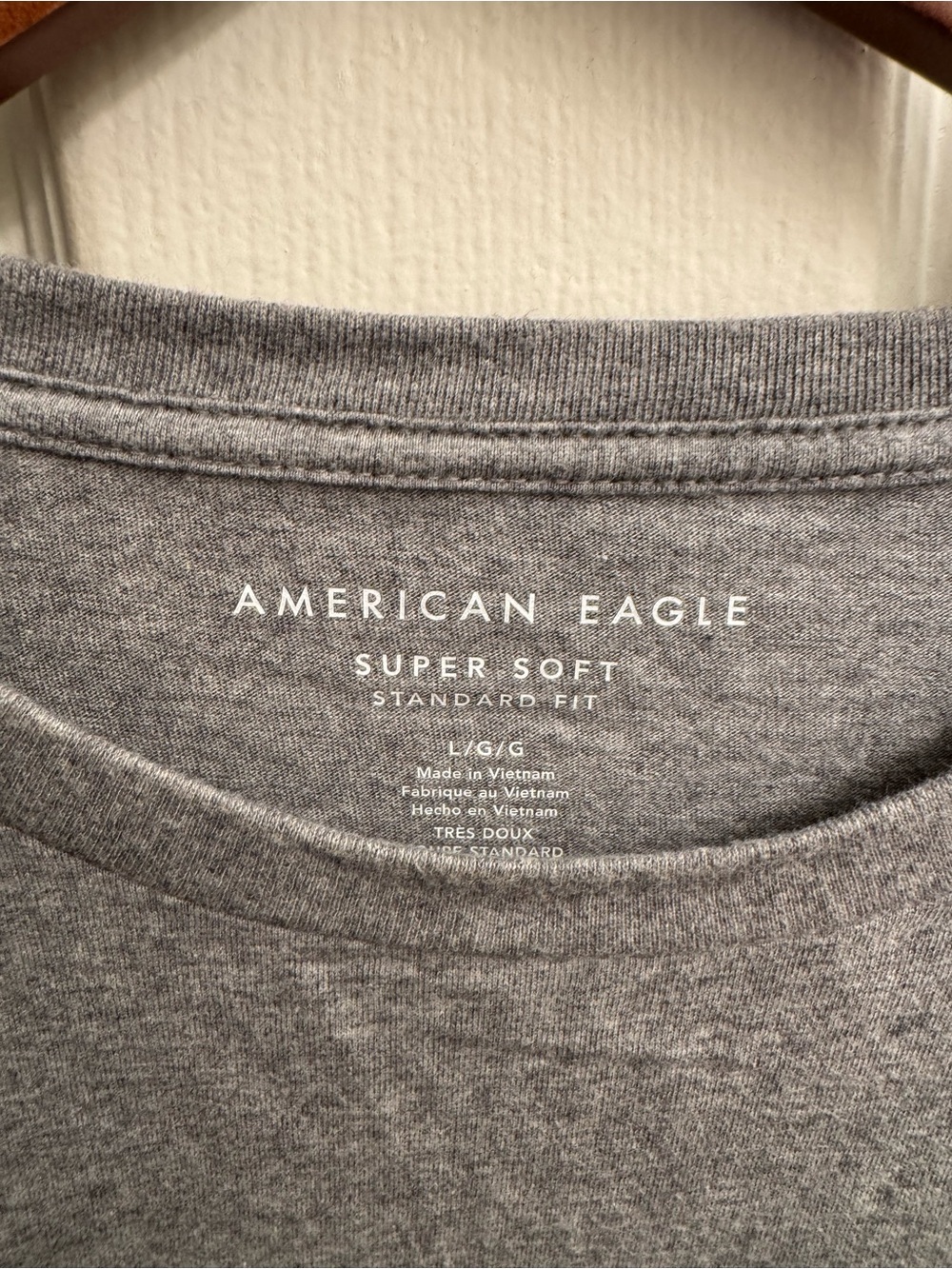 American Eagle Outfitters Gray Long Sleeve Tee with Cream A E Logo - Picture 2 of 3